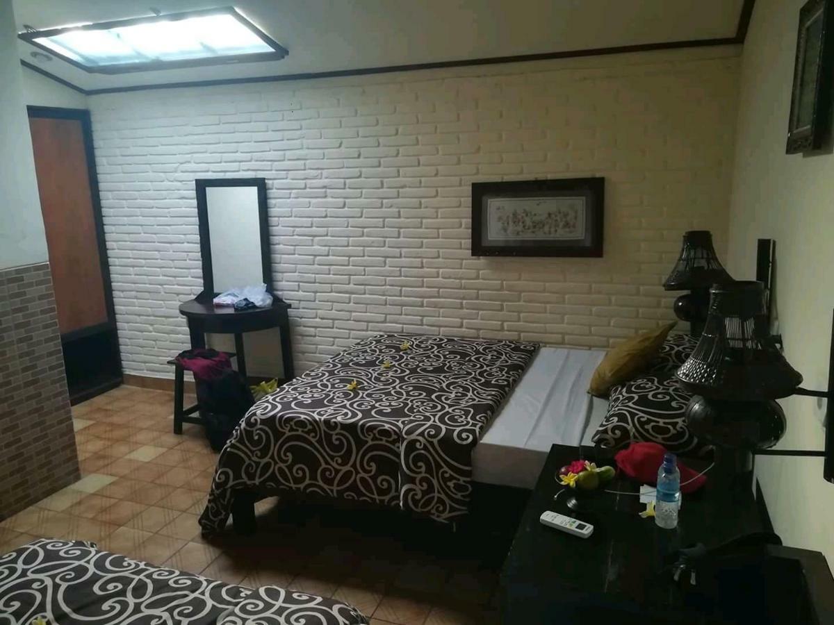 Ijen Mansjestic B&B Tamansuruh Екстер'єр фото